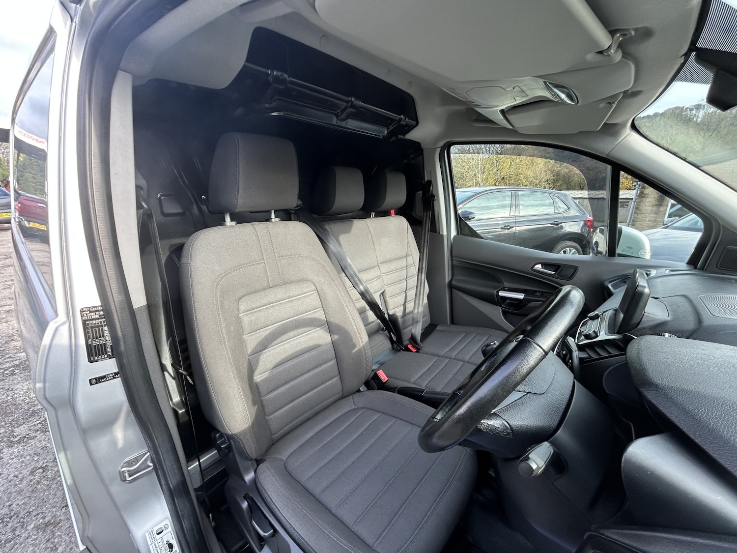 Used Ford Transit Connect 2019 for sale - 76497462: Photo 9