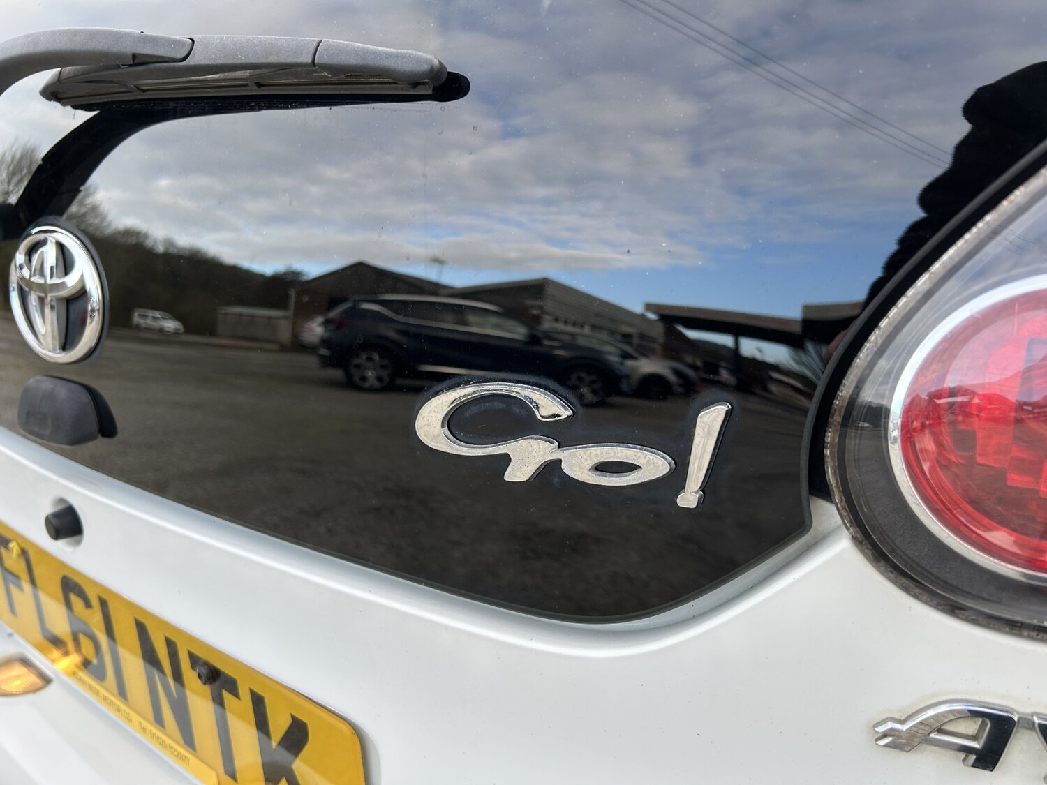 Used Toyota AYGO 2011 for sale - 77735823: Photo 25