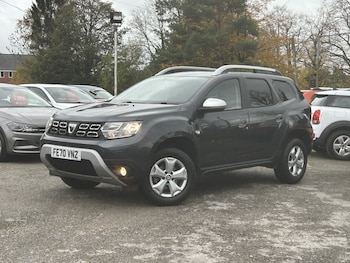 Used Dacia Duster 2020 for sale - 76769392: Photo