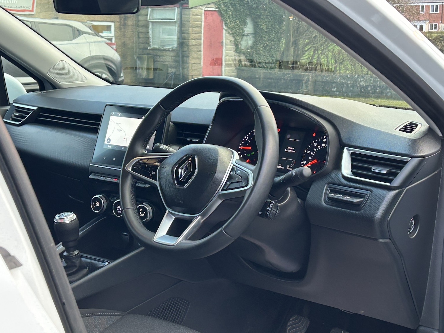 Used Renault Clio 2022 for sale - 77228244: Photo 11