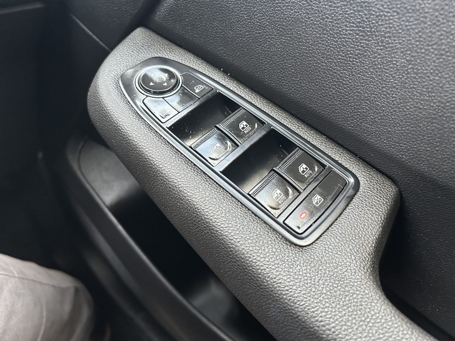 Used Renault Clio 2022 for sale - 77228244: Photo 25