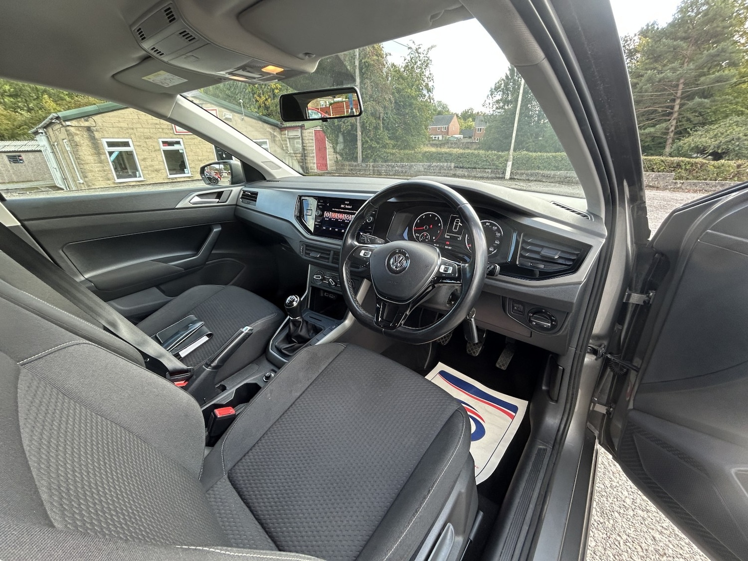 Used Volkswagen Polo 2020 for sale - 77073086: Photo 9