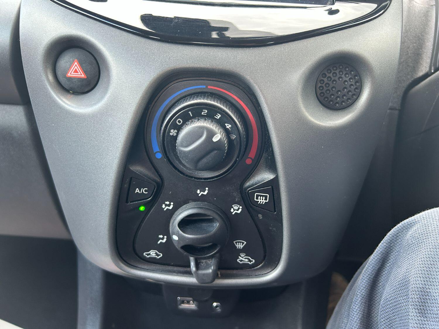 Used Toyota AYGO 2021 for sale - 77073008: Photo 21