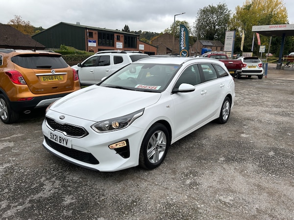Used Kia Ceed 2021 for sale - 76254823: Photo 32