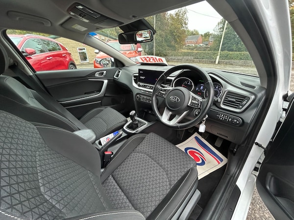 Used Kia Ceed 2021 for sale - 76254823: Photo 9