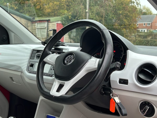 Used Volkswagen up! 2019 for sale - 76253871: Photo 11