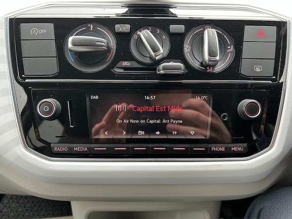 Used Volkswagen up! 2019 for sale - 76253871: Photo 15