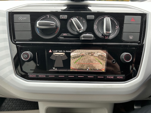Used Volkswagen up! 2019 for sale - 76253871: Photo 16