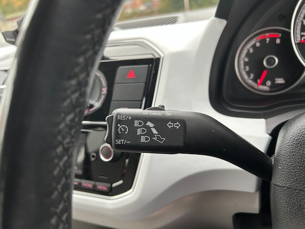 Used Volkswagen up! 2019 for sale - 76253871: Photo 23
