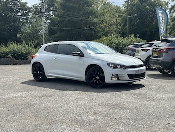Used Volkswagen Scirocco 2017 for sale - 79372043: Photo