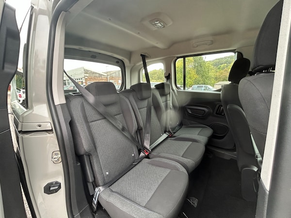 Used Peugeot Rifter 2019 for sale - 76160950: Photo 8