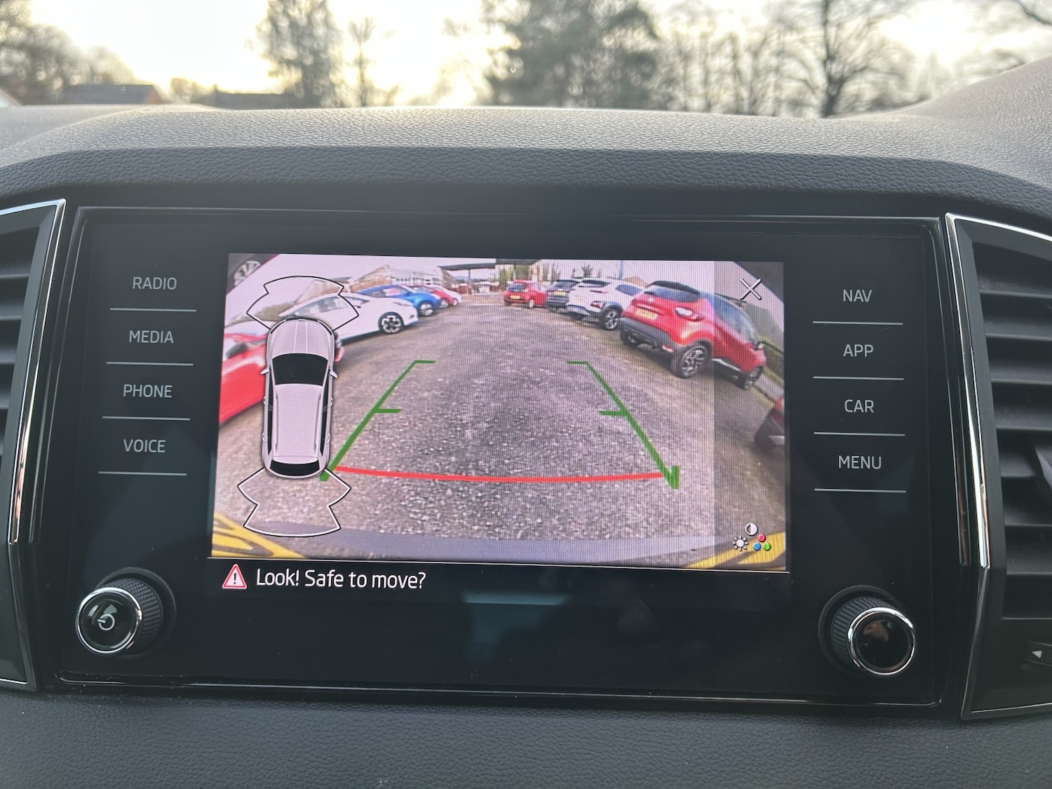 Used Skoda Karoq 2021 for sale - 76836950: Photo 15