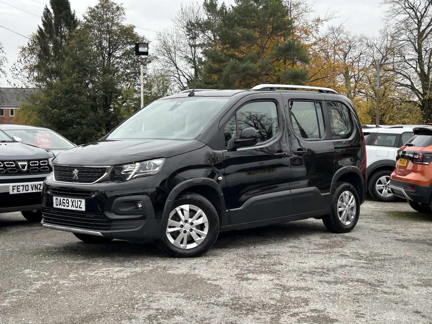 Used Peugeot Rifter 2019 for sale - 76418334: Photo 2