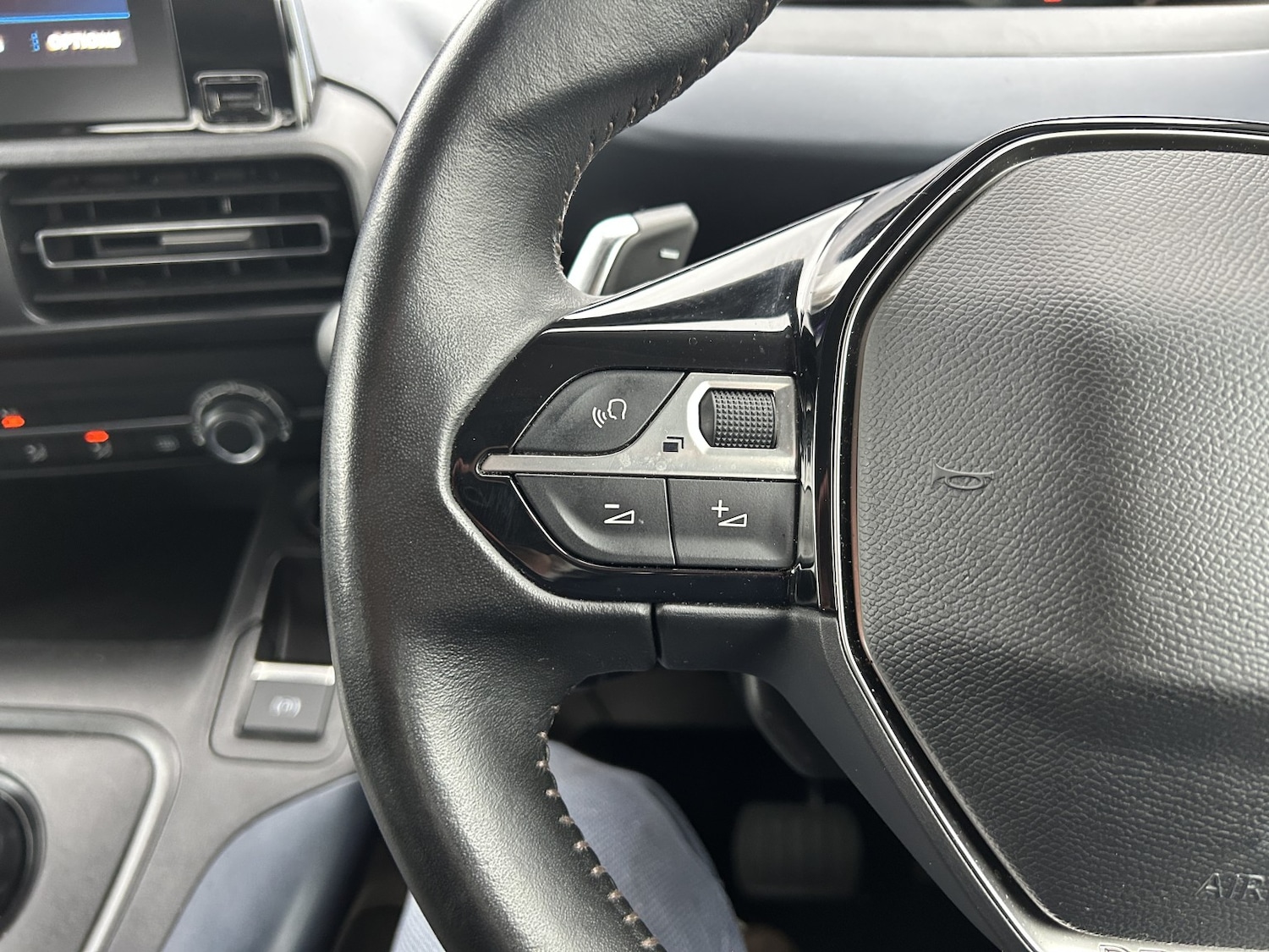 Used Peugeot Rifter 2019 for sale - 76418334: Photo 20