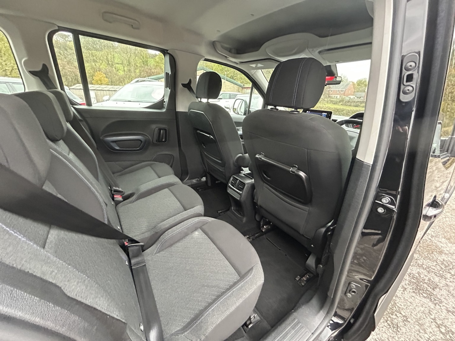 Used Peugeot Rifter 2019 for sale - 76418334: Photo 6