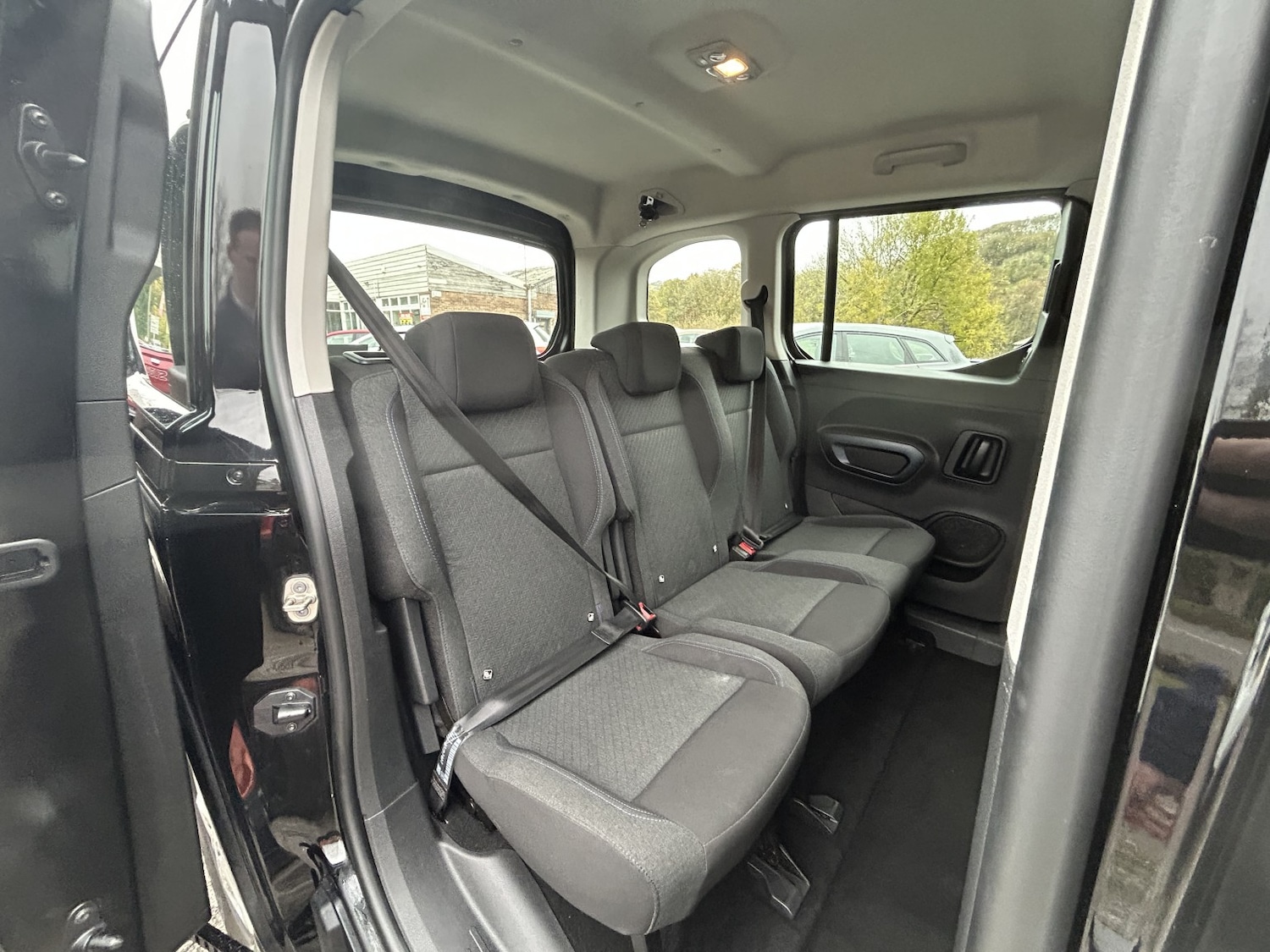 Used Peugeot Rifter 2019 for sale - 76418334: Photo 7