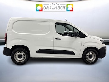 Used Peugeot Partner 2020 for sale - 79200104: Photo