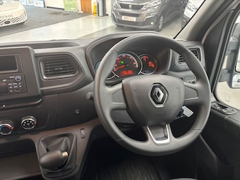Used Renault Master 2023 for sale - 79198952: Photo