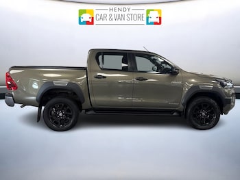 Used Toyota Hilux 2021 for sale - 79411123: Photo