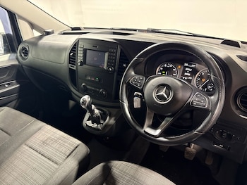 Used Mercedes-Benz Vito 2020 for sale - 79200225: Photo