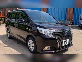 Used Toyota Noah 2015 for sale - 79537142: Photo