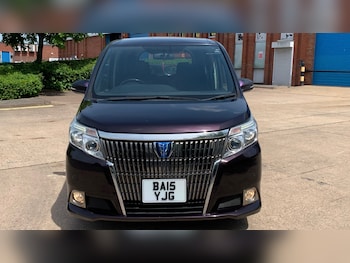 Used Toyota Noah 2015 for sale - 79537142: Photo