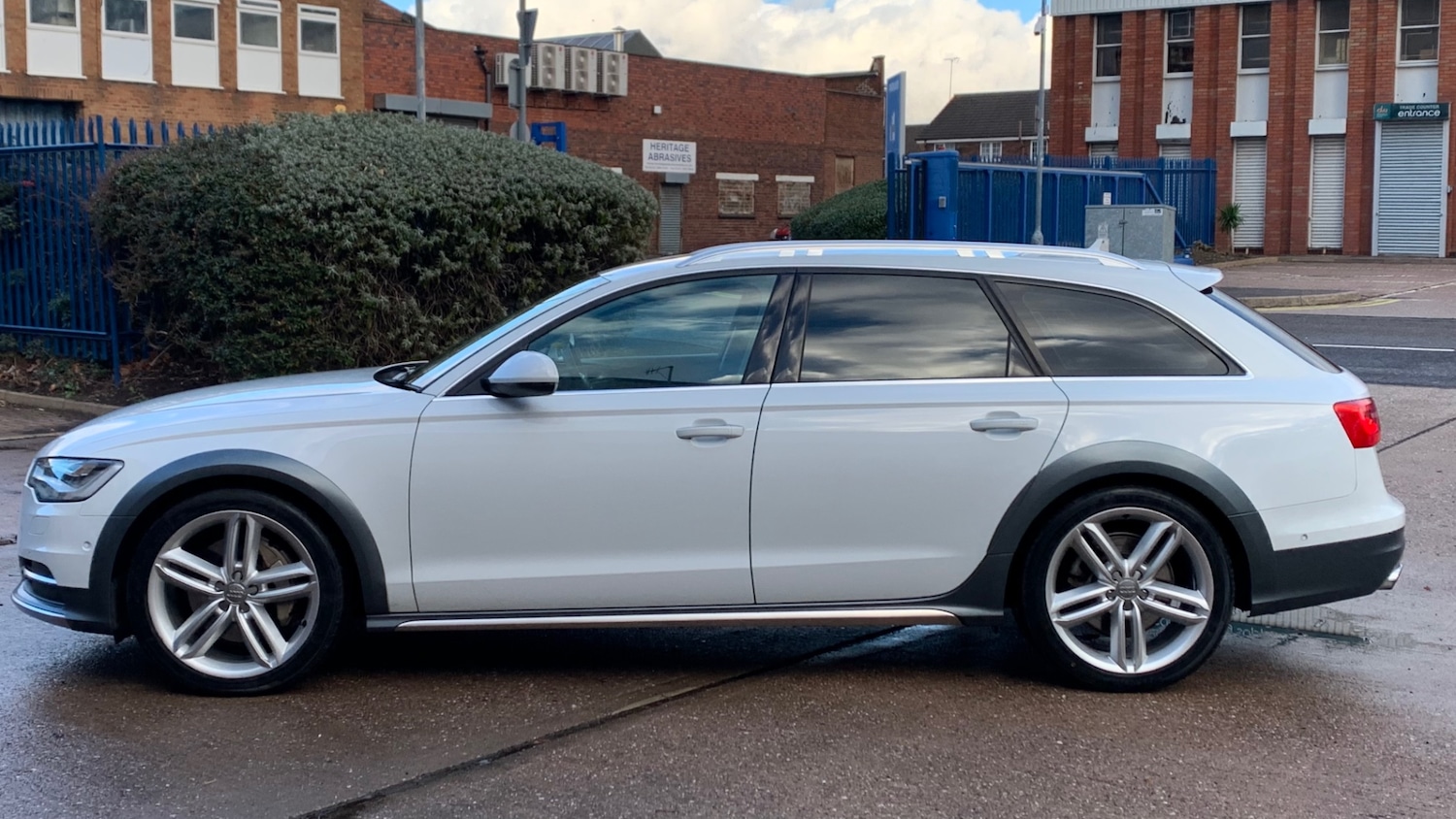 Used Audi A6 Allroad 2014 for sale - 76777236: Photo 7