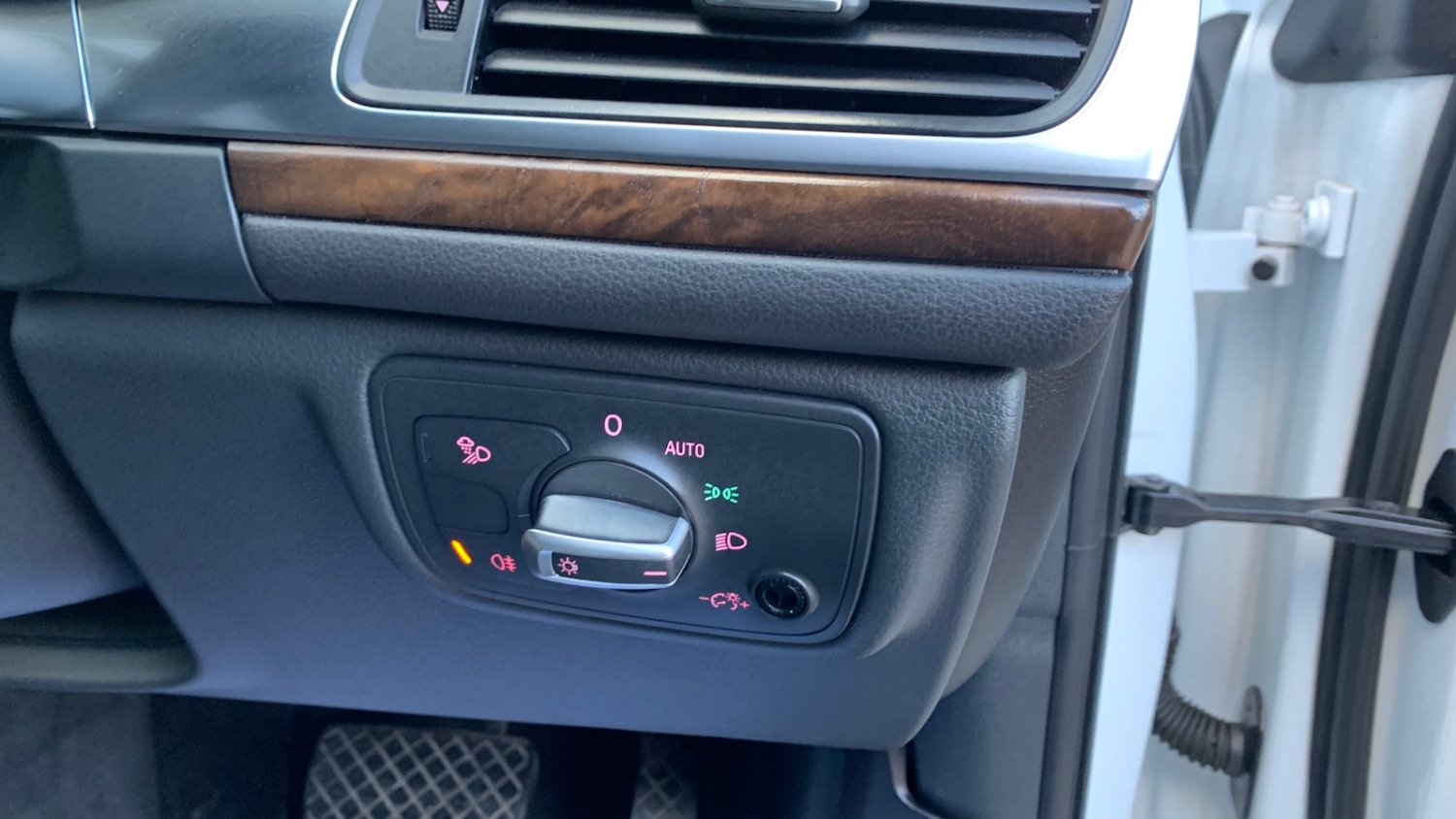 Used Audi A6 Allroad 2014 for sale - 76777236: Photo 86