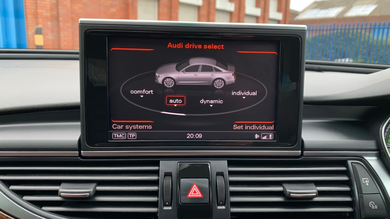 Used Audi A6 Saloon 2013 for sale - 76319671: Photo 100