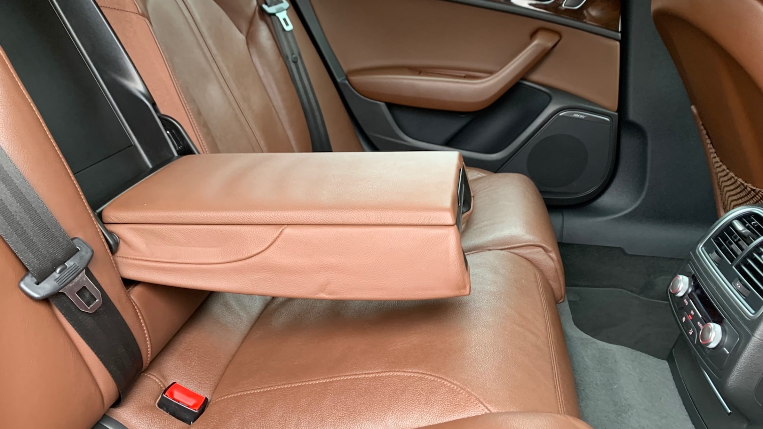 Used Audi A6 Saloon 2013 for sale - 76319671: Photo 15