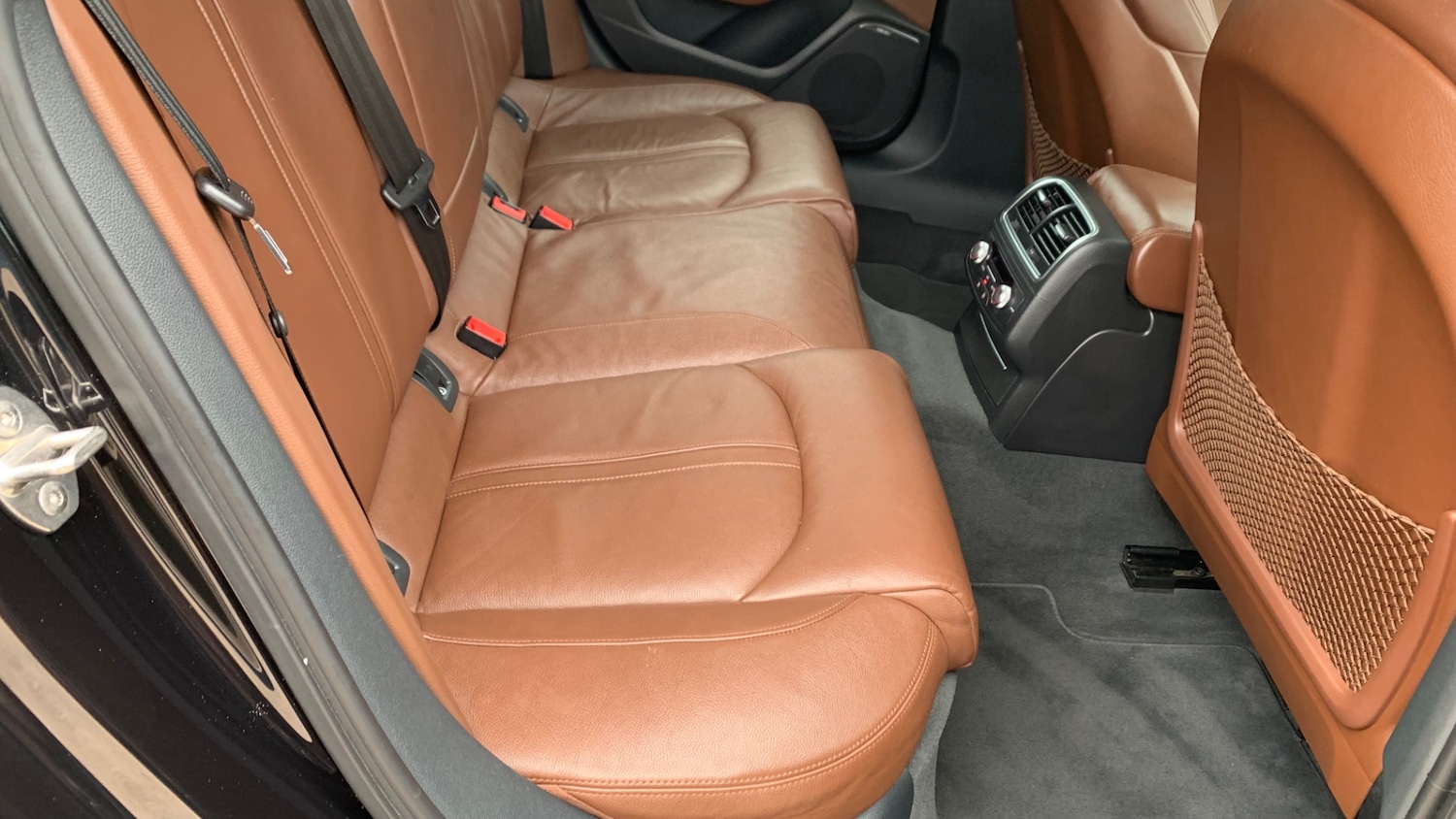 Used Audi A6 Saloon 2013 for sale - 76319671: Photo 16