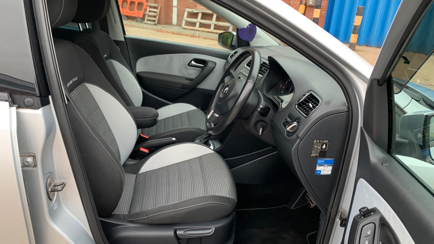 Used Volkswagen Polo 2013 for sale - 76320464: Photo 12