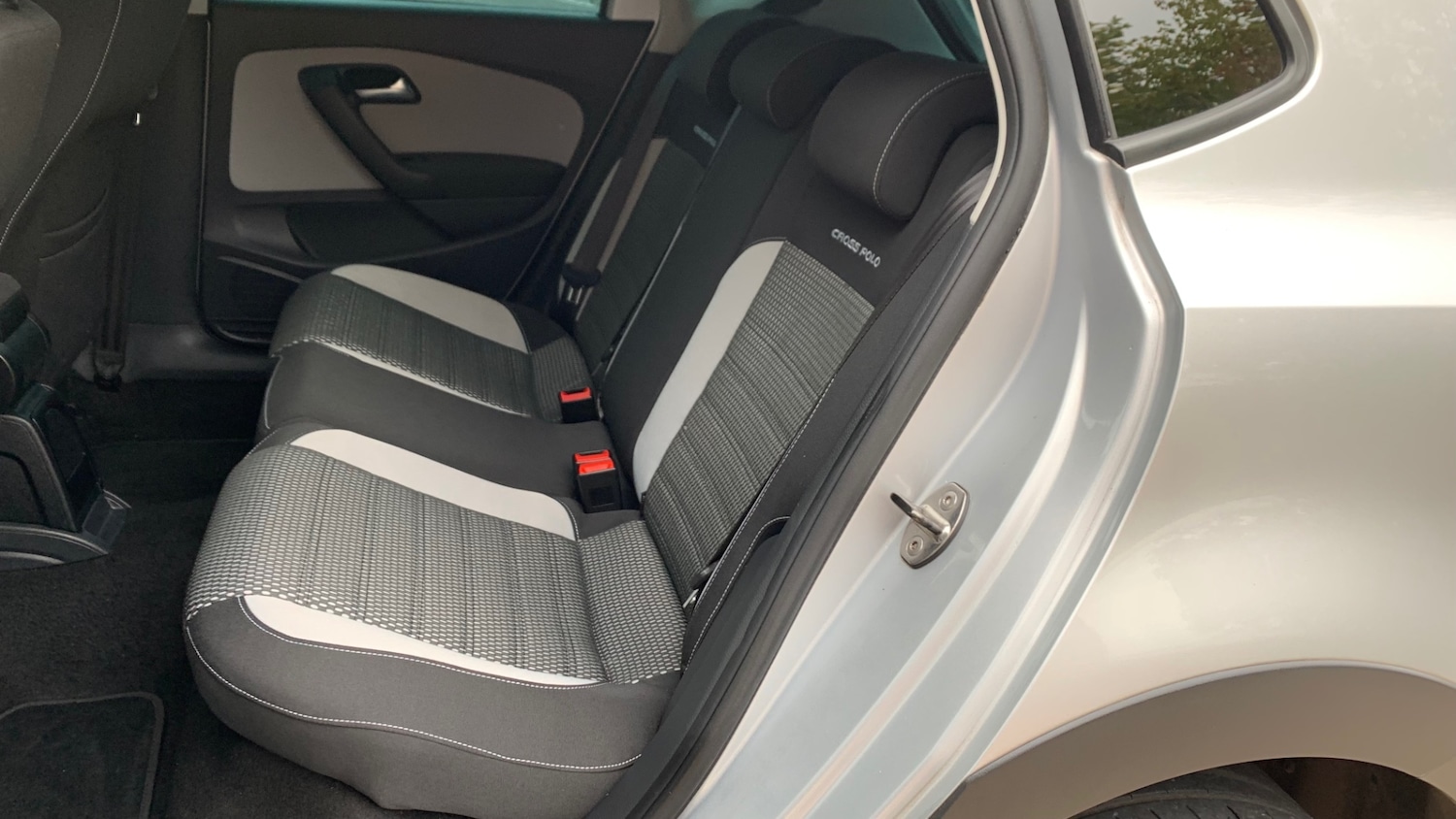 Used Volkswagen Polo 2013 for sale - 76320464: Photo 15