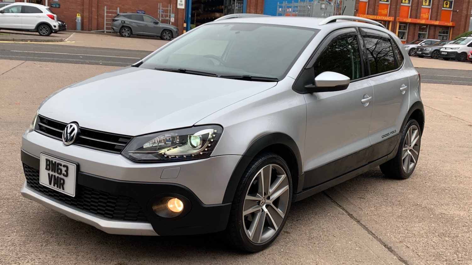 Used Volkswagen Polo 2013 for sale - 76320464: Photo 3