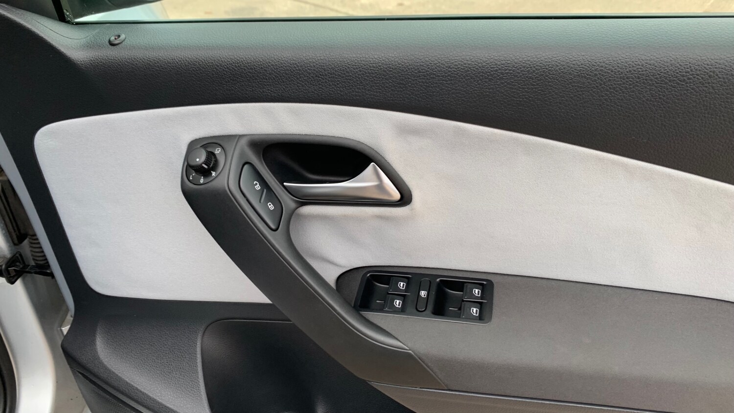 Used Volkswagen Polo 2013 for sale - 76320464: Photo 47