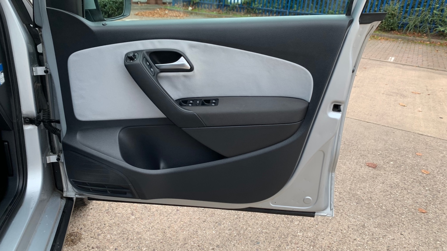 Used Volkswagen Polo 2013 for sale - 76320464: Photo 48