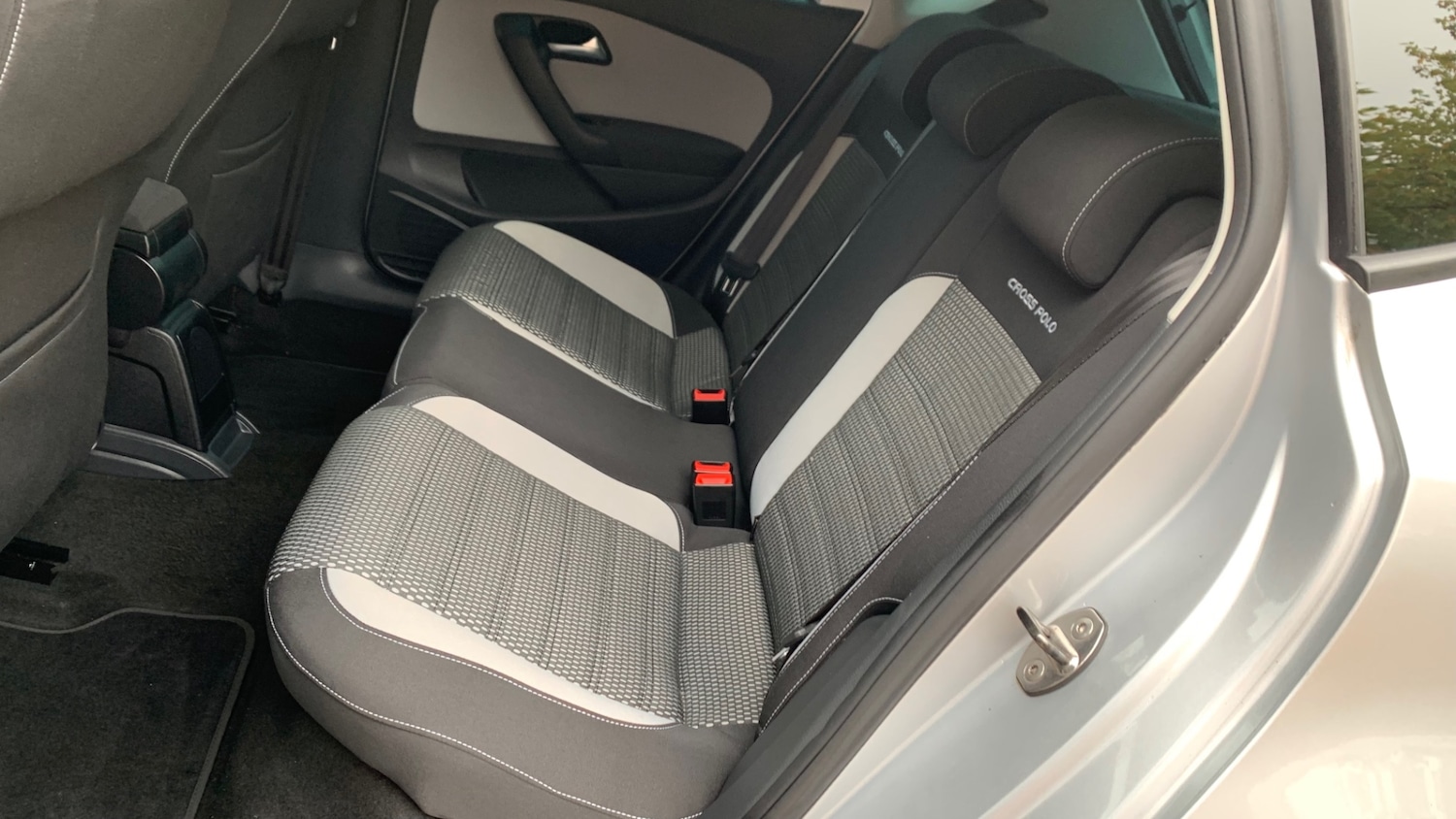 Used Volkswagen Polo 2013 for sale - 76320464: Photo 59