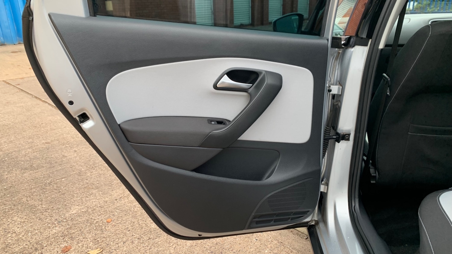 Used Volkswagen Polo 2013 for sale - 76320464: Photo 61