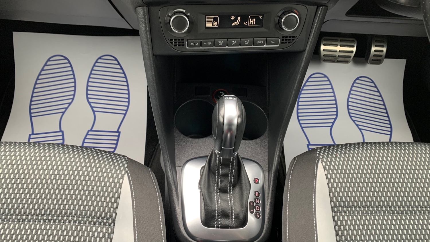 Used Volkswagen Polo 2013 for sale - 76320464: Photo 69