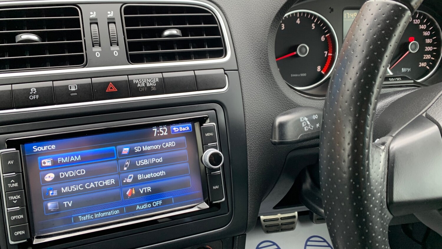 Used Volkswagen Polo 2013 for sale - 76320464: Photo 75