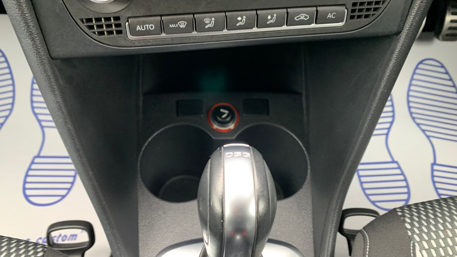 Used Volkswagen Polo 2013 for sale - 76320464: Photo 77