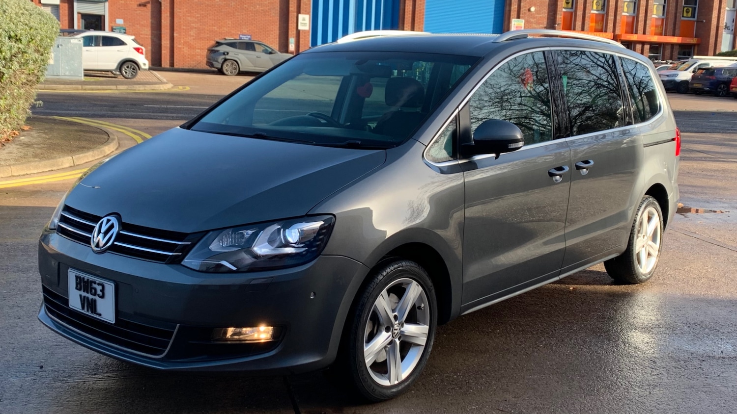 Used Volkswagen Sharan 2013 for sale - 76776545: Photo 1