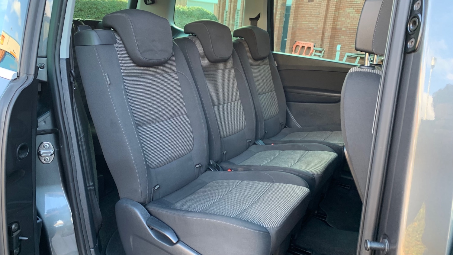 Used Volkswagen Sharan 2013 for sale - 76776545: Photo 16