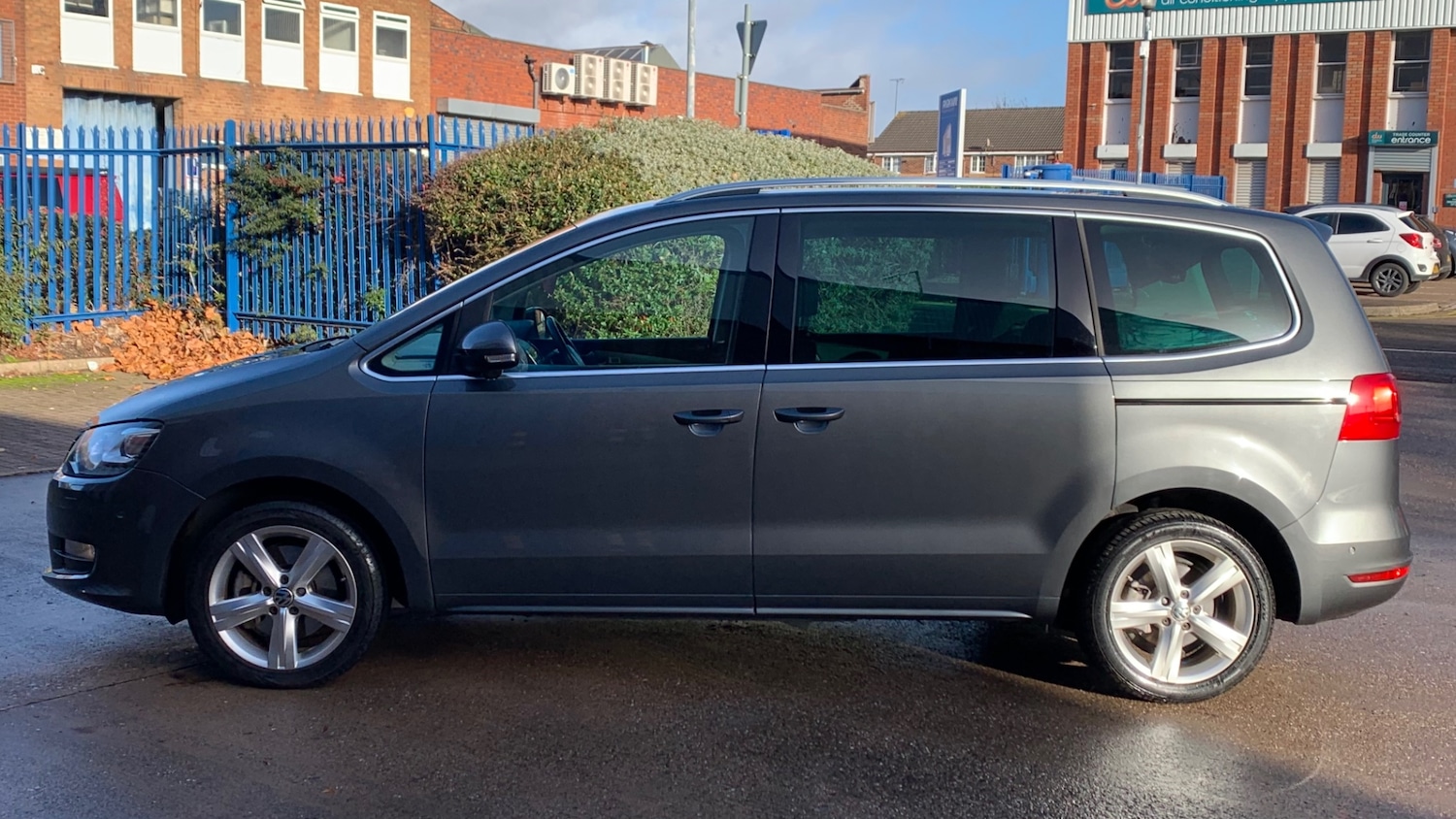 Used Volkswagen Sharan 2013 for sale - 76776545: Photo 26