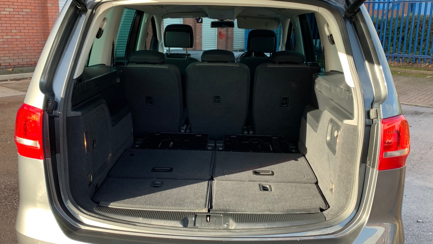 Used Volkswagen Sharan 2013 for sale - 76776545: Photo 40