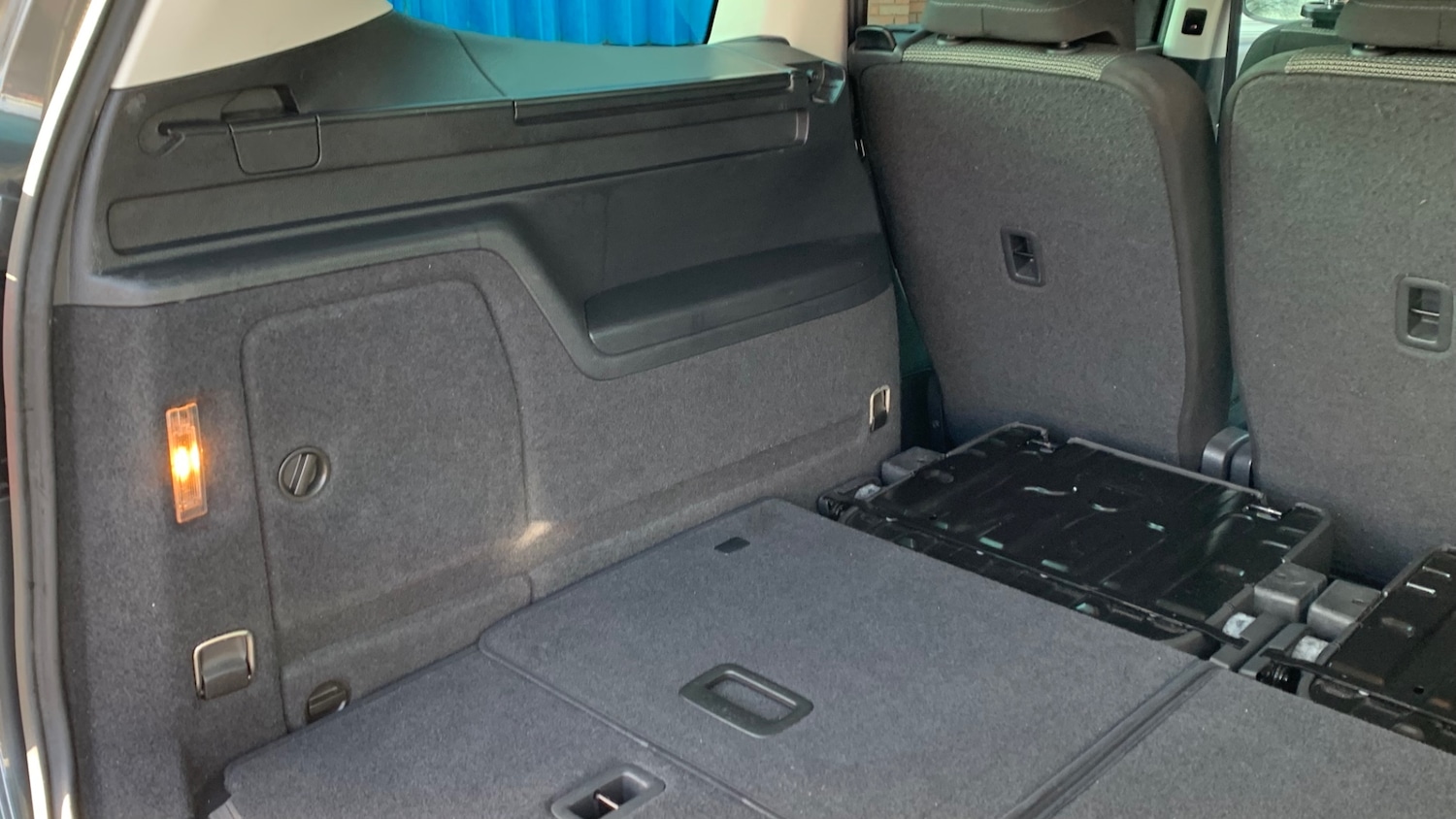 Used Volkswagen Sharan 2013 for sale - 76776545: Photo 42