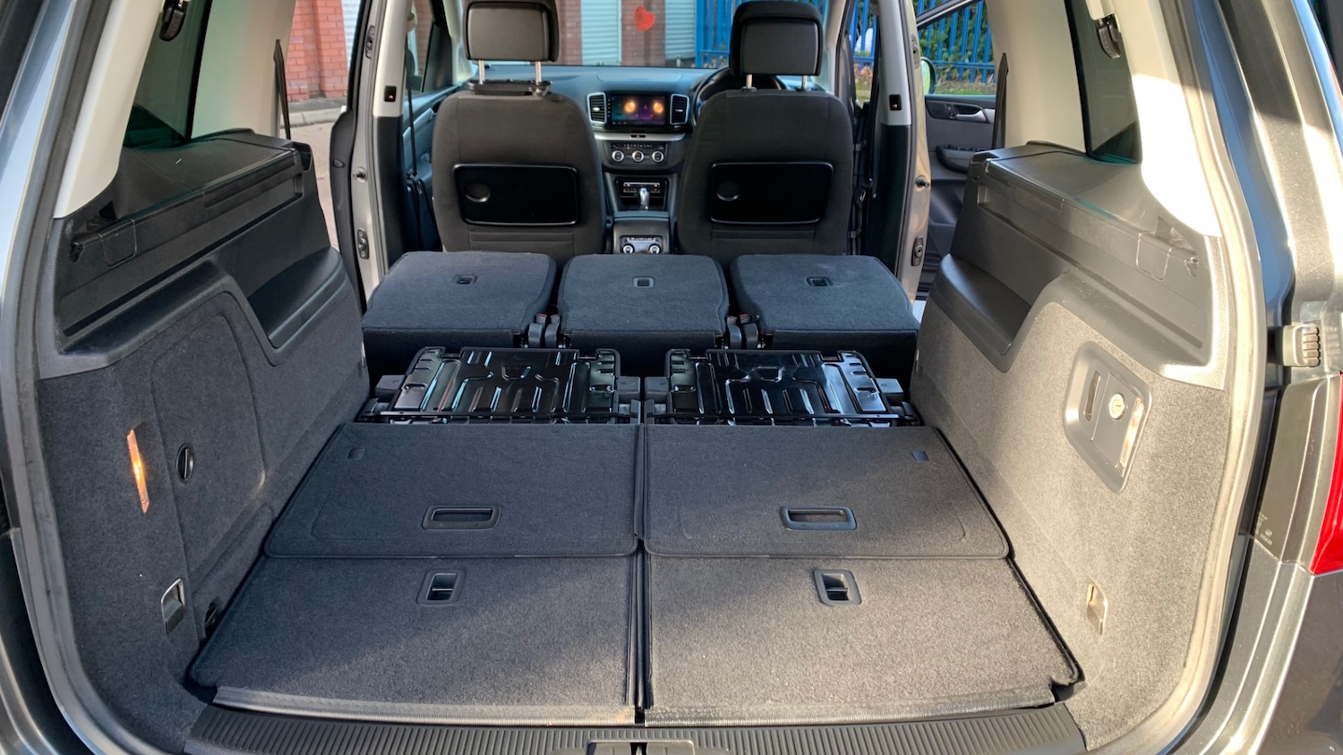 Used Volkswagen Sharan 2013 for sale - 76776545: Photo 63