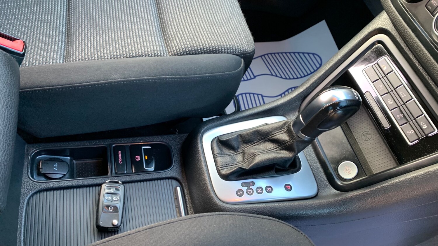 Used Volkswagen Sharan 2013 for sale - 76776545: Photo 74