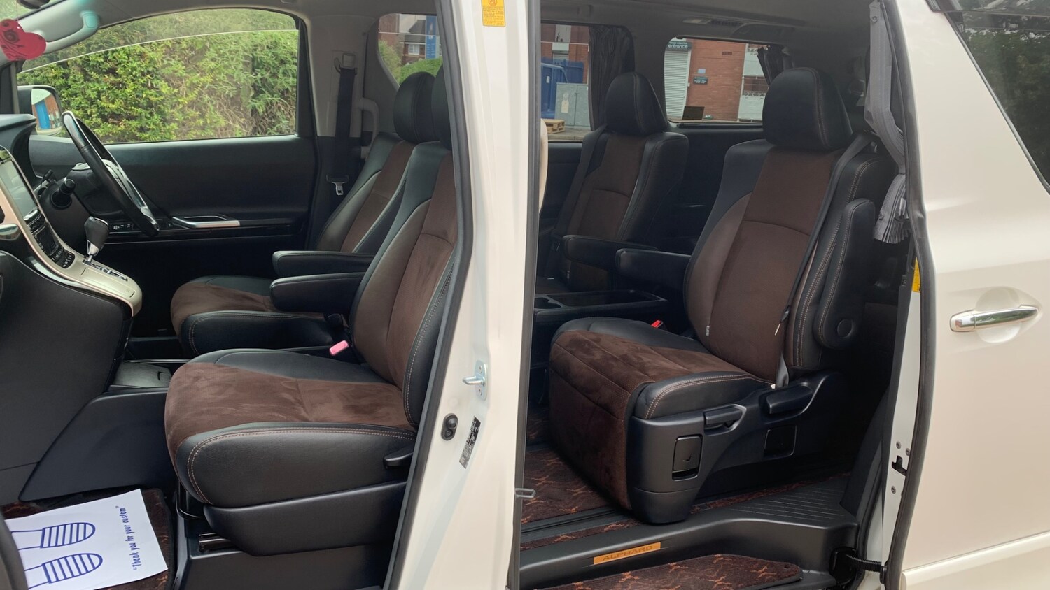 Vehicle 29