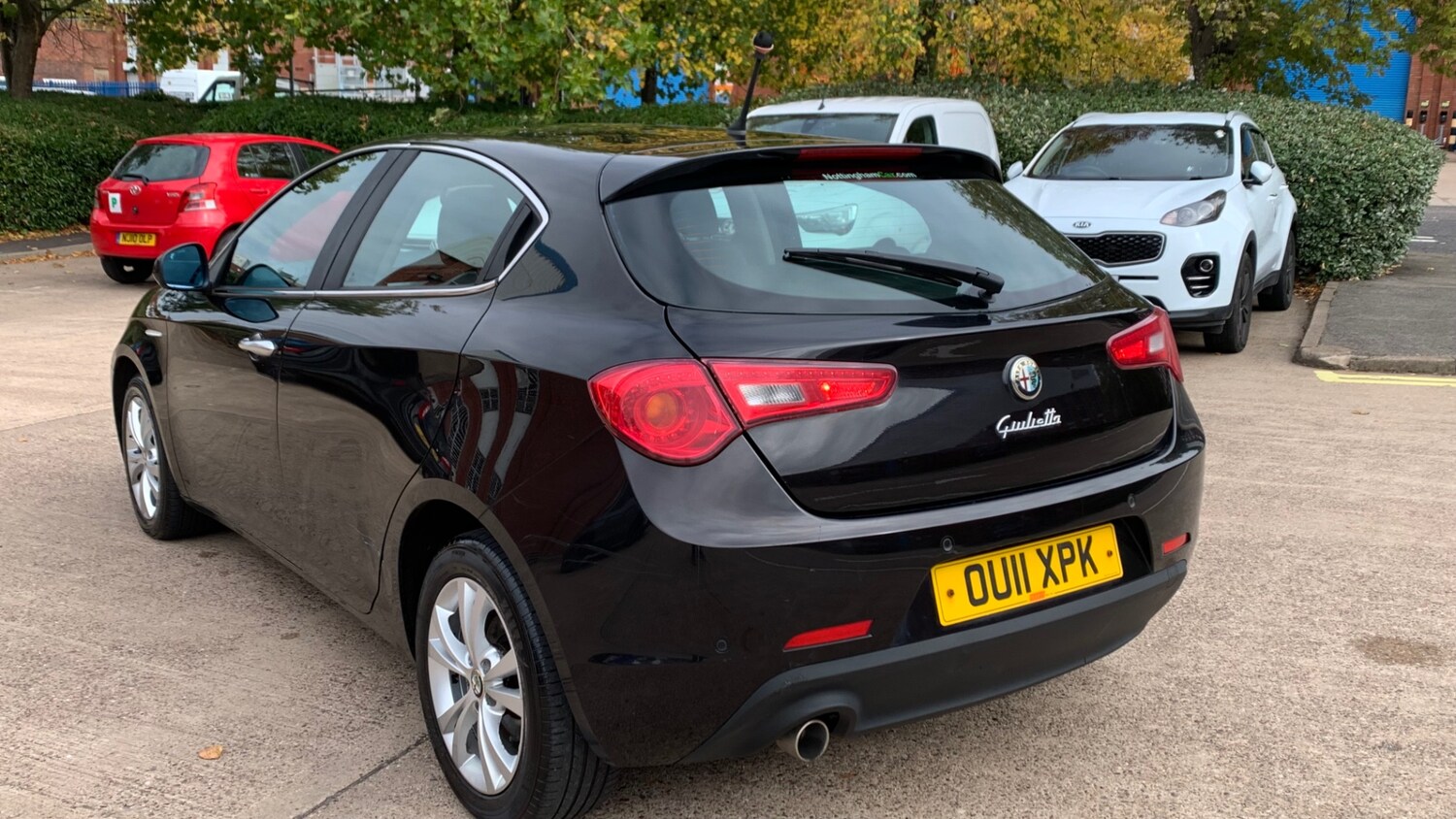 Alfa Romeo Giulietta 2011 (11) - 1.6 JTDM-2 Lusso 5dr - Image 6